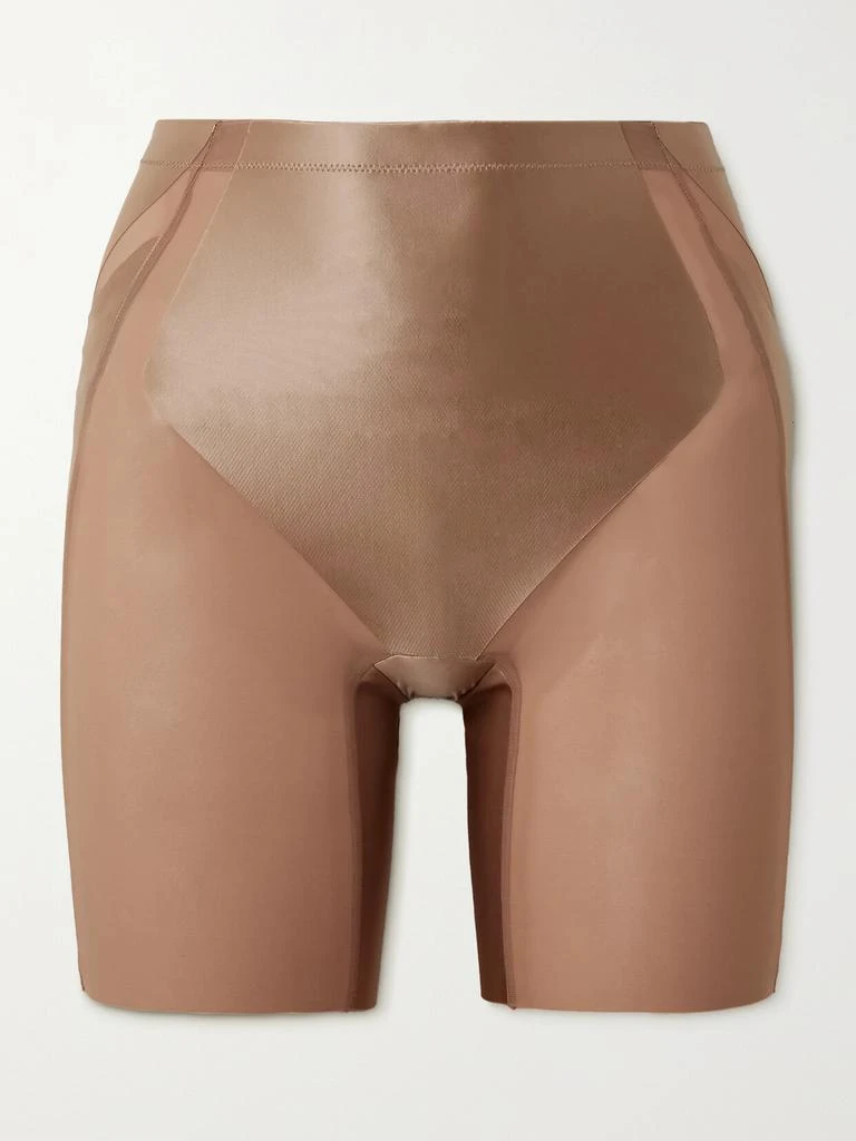 SPANX Spanxshape™ Booty-lifting 短裤 1