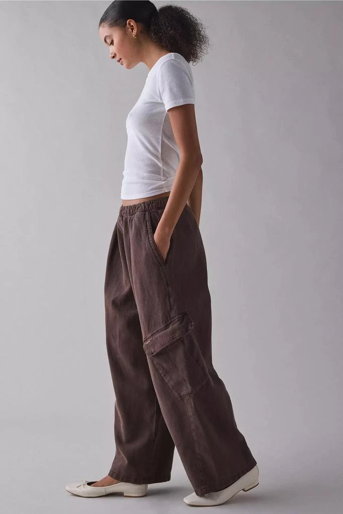 BDG BDG Bobbi Baggy Pull-On Pant 4