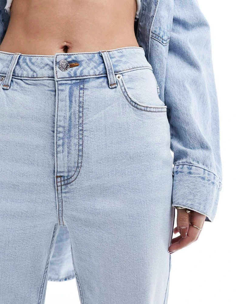 Miss Selfridge Miss Selfridge heart pocket straight leg jean in bleach wash 5