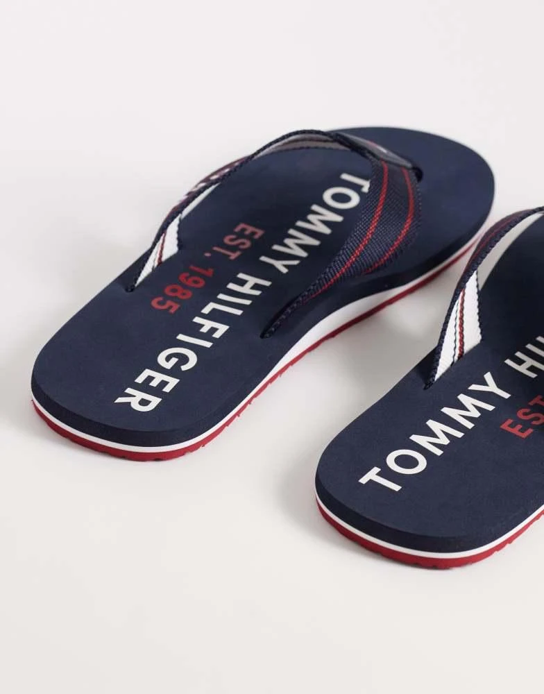 Tommy Hilfiger Tommy Hilfiger sporty beach flip flop in navy 4