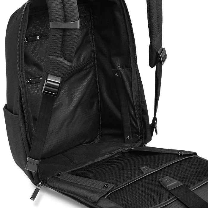 Porsche Design Bric
s Roadster Backpack M 3