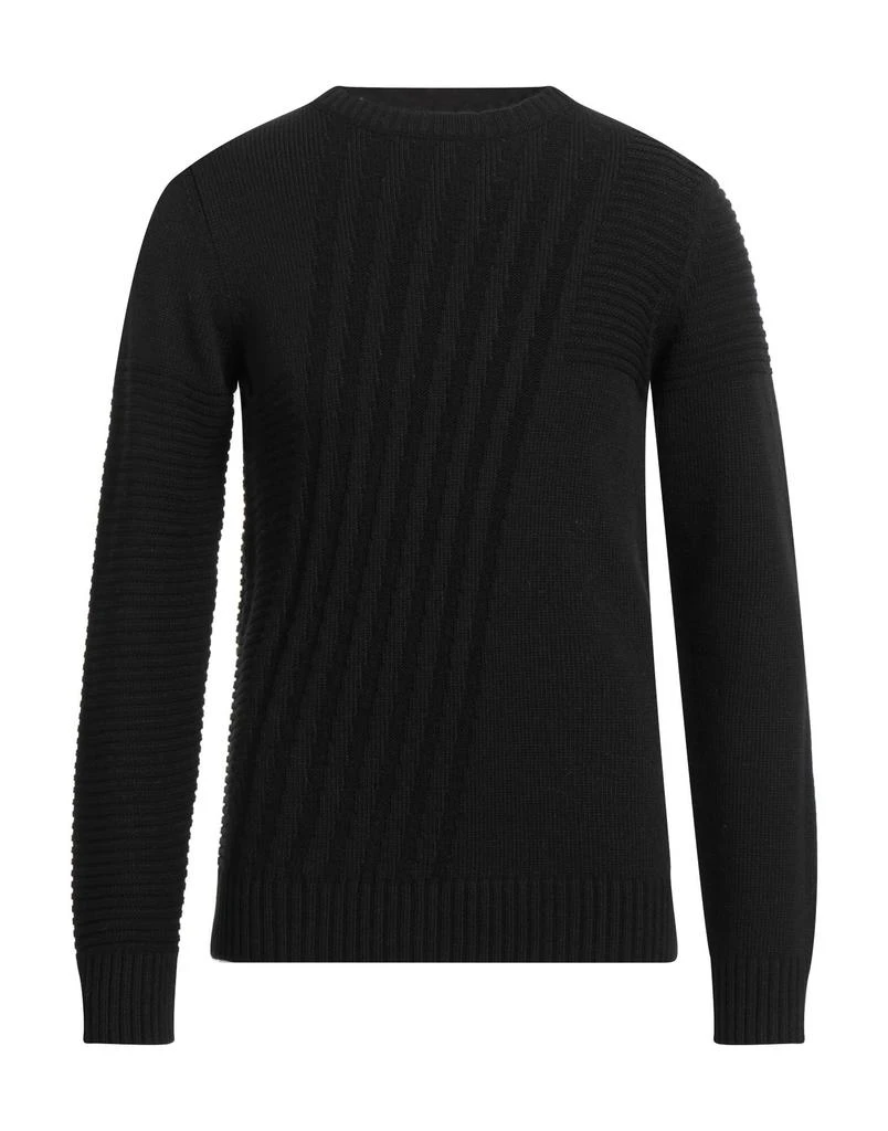 YOON KNITWEAR 1