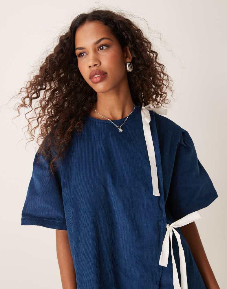 Ghospell Ghospell contrast bow mini dress in navy