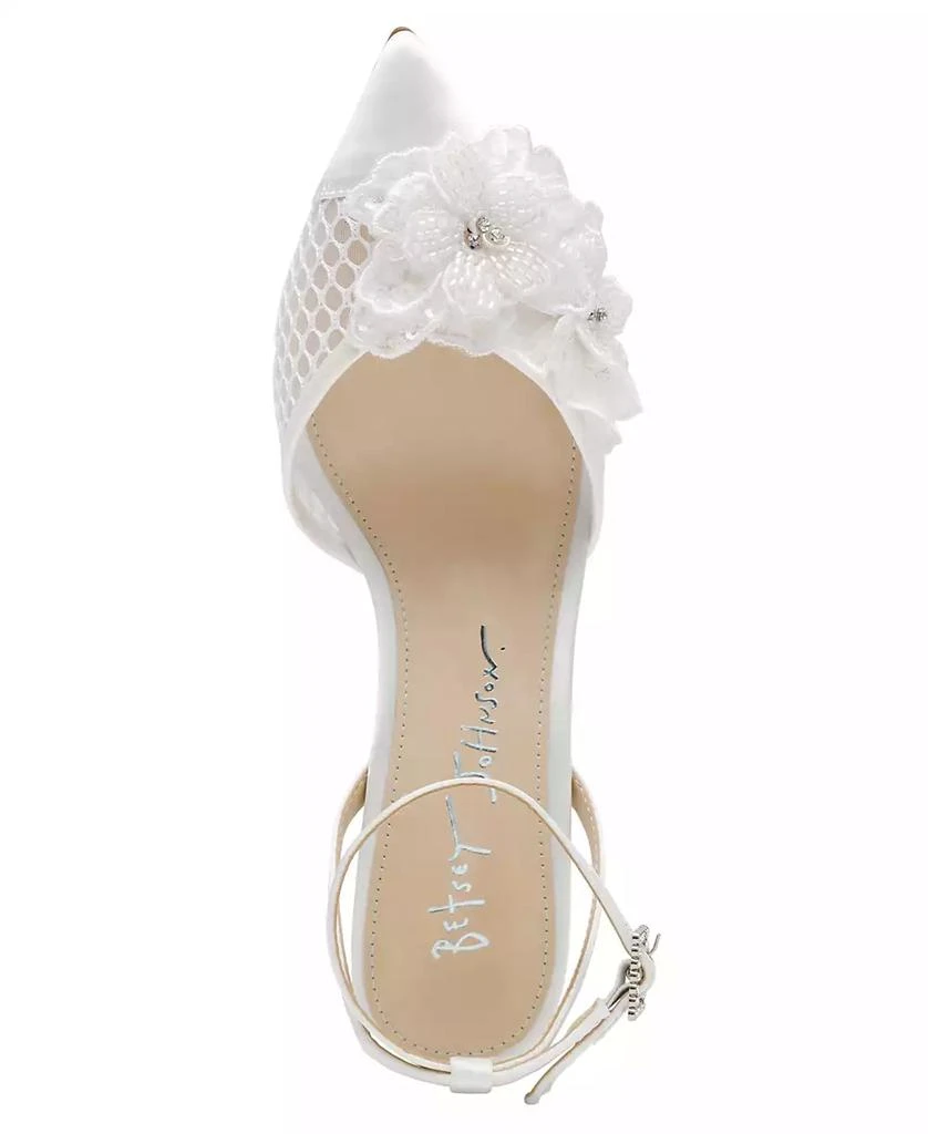 Betsey Johnson Women's Susie Flower Pointed Toe Pumps 4