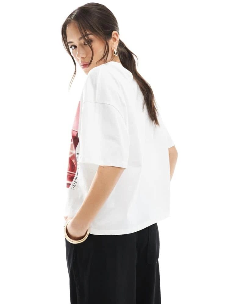 Bershka Bershka oversized boxy t-shirt with cherry print 4