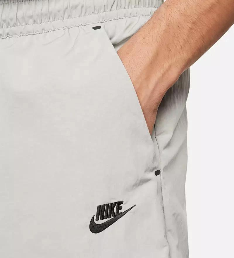 Nike Nike Sportswear Tech Essentials Men's Unlined Woven Joggers 5