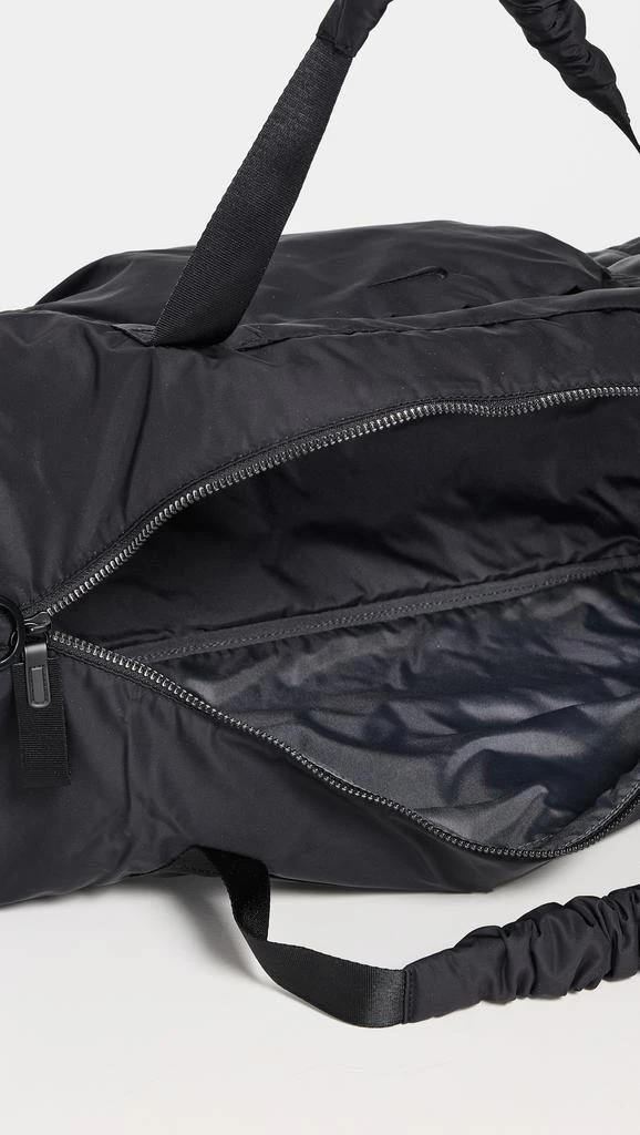 NIKE One Duffel 7