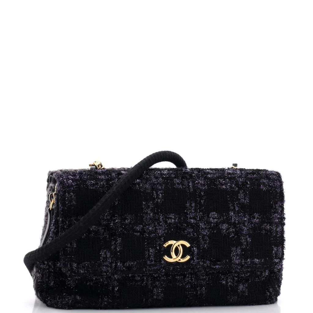 Chanel Paris-Hamburg Double Side Flap Bag Tweed Medium 3