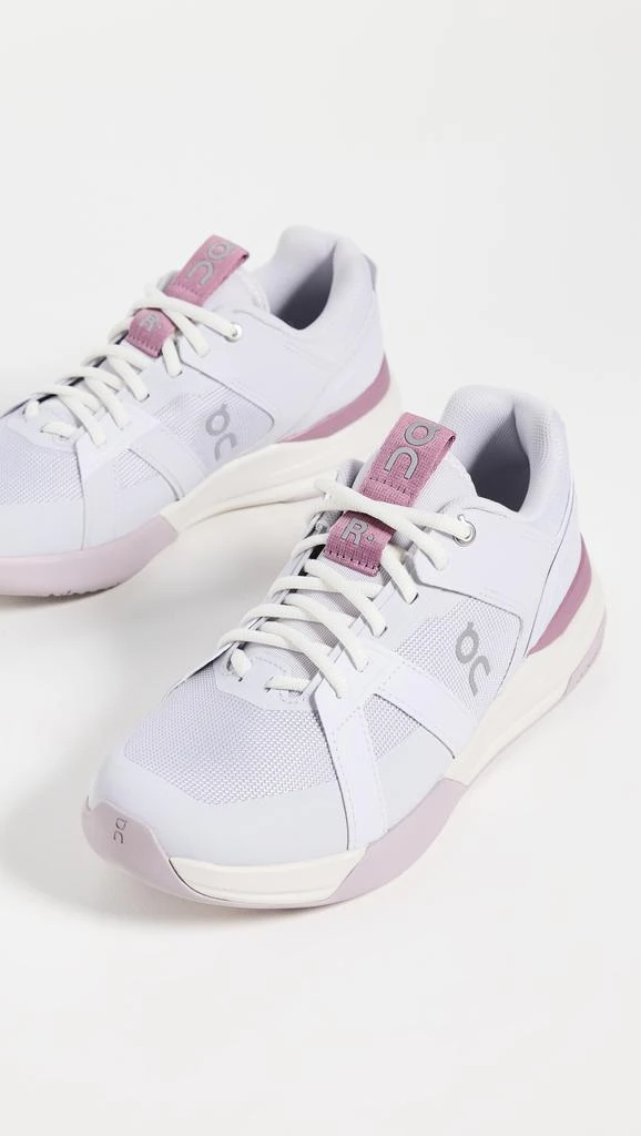 On The Roger Clubhouse Pro Sneakers 4