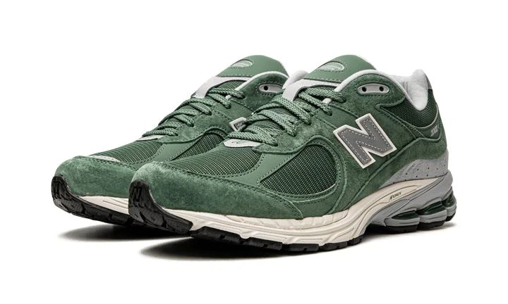 New Balance New Balance 2002R 3