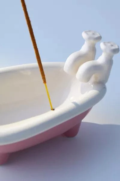 Urban Outfitters Bathtub Ceramic Incense Holder 3