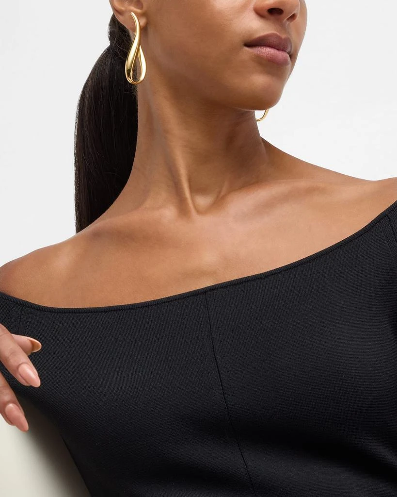 Lisa Nik Golden Dreams 18K Yellow Gold Elongated Wavy Hoop Earrings 5