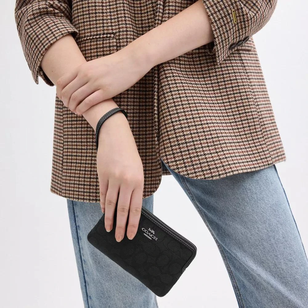 Coach Corner Zip Wristlet In Signature Jacquard 4