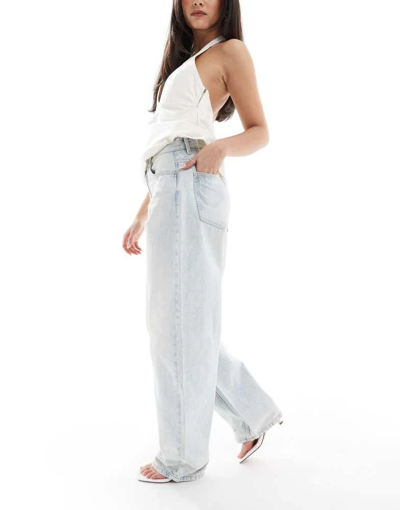 Bershka Bershka wide balloon leg jeans in super light wash 3