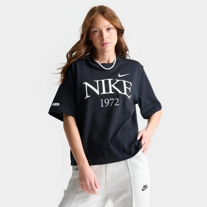 NIKE Women's Nike Sportswear Classic Boxy T-Shirt 1