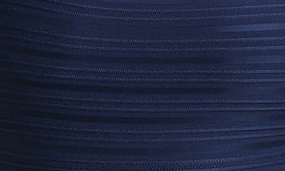 La Blanca Fluid Lines One-Piece Swimsuit 3