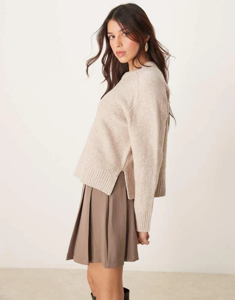 Abercrombie & Fitch Abercrombie & Fitch knitted jumper in taupe 1