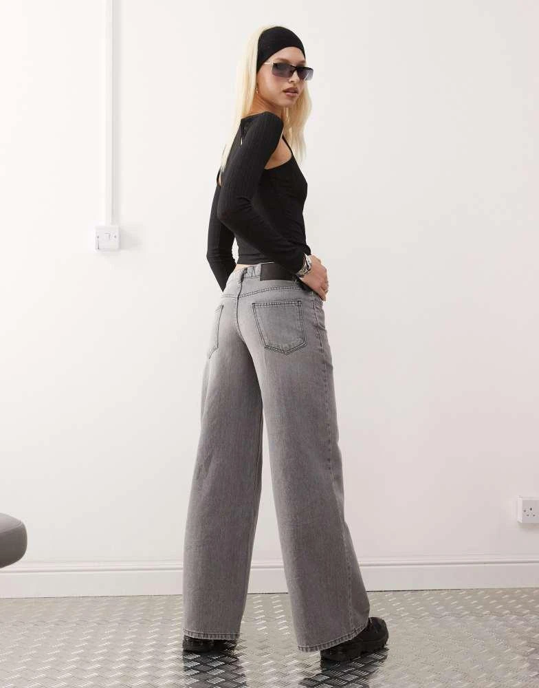 Reclaimed Vintage Reclaimed Vintage  88' wide baggy low rise leg jean in grey wash 3