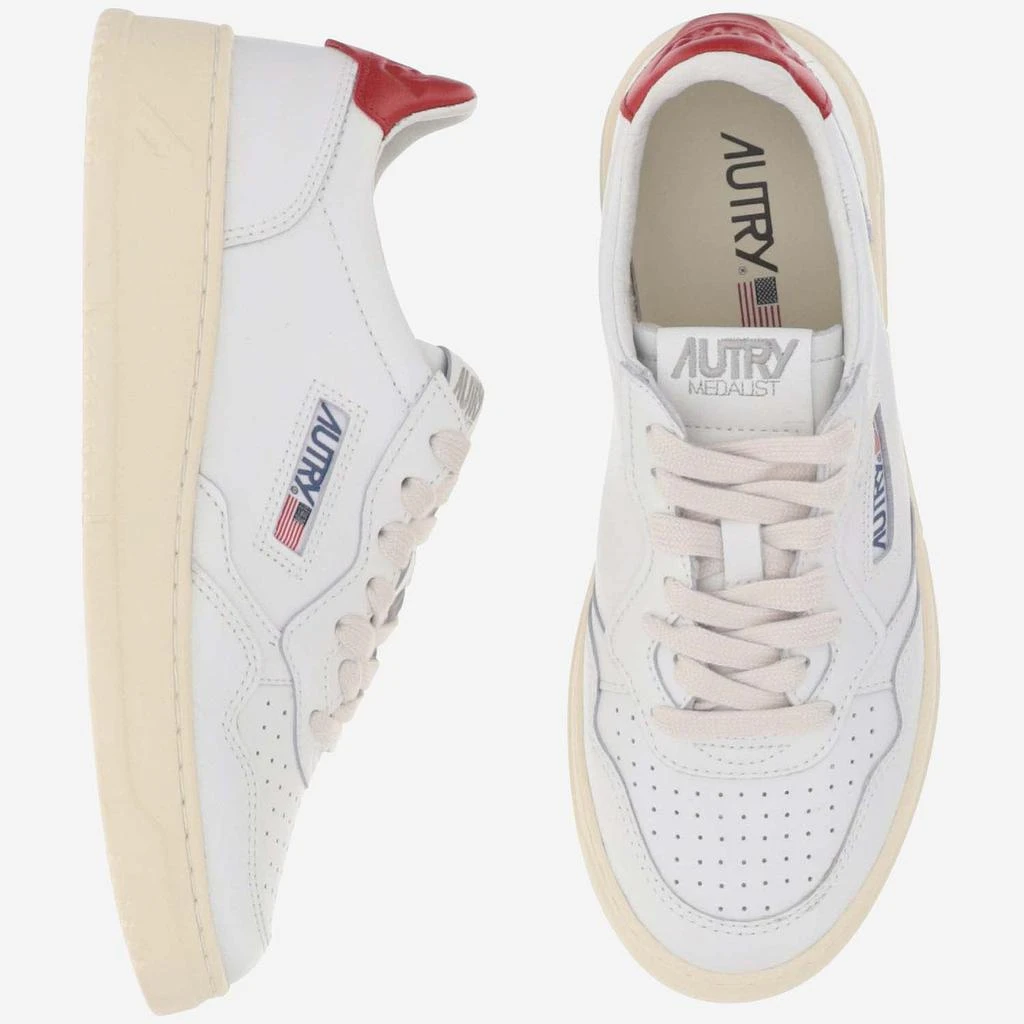 Autry Low Medalist Leather Sneakers 2