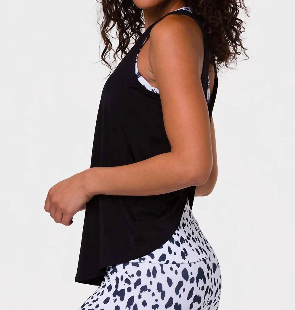 Onzie TWISTED TANK TOP 4