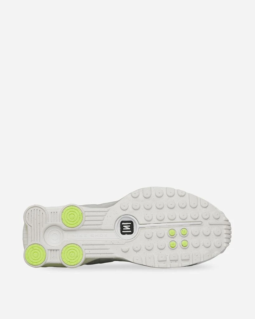 NIKE Women's Shox R4 Sneakers White / Metallic Silver / Volt 6