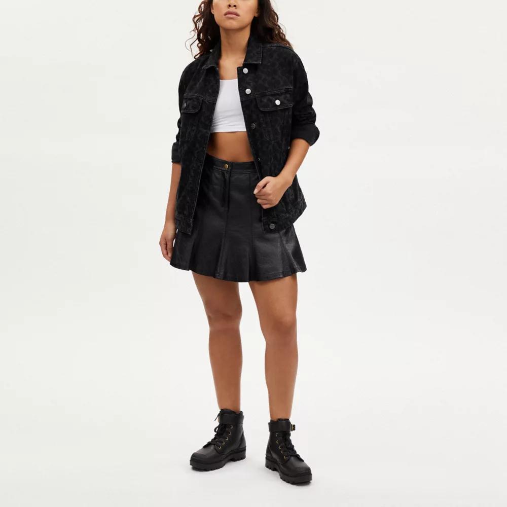 【COACH】☆レディース☆お洒落☆Signature Denim Jacket COACH® Outlet | Signature Denim Jacket