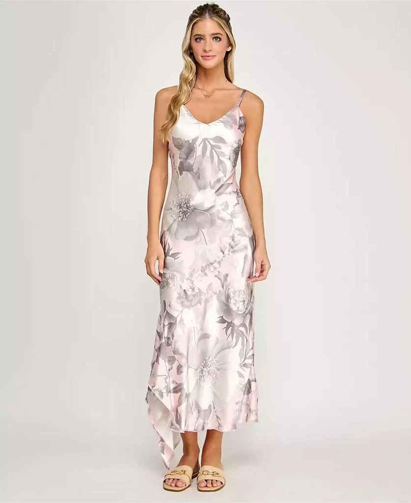 KATIA RAE Juniors
 Printed V-Neck Slip Dress