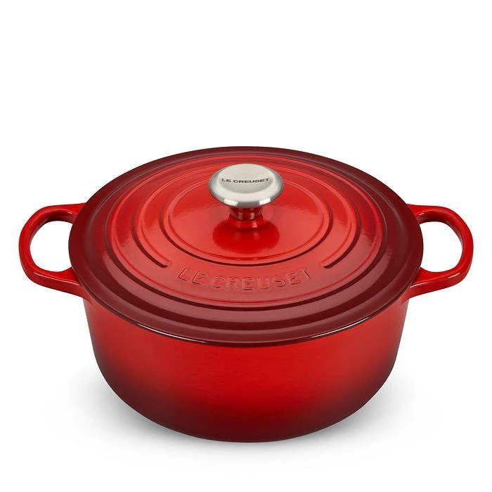 Le Creuset 5.5-Quart Signature Round Dutch Oven 1