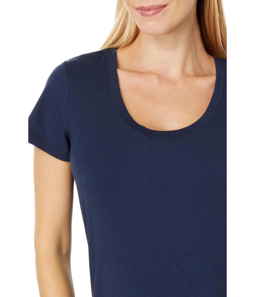 L.L.BEAN Petite Soft Stretch Supima Tee Scoop Neck Short Sleeve 3