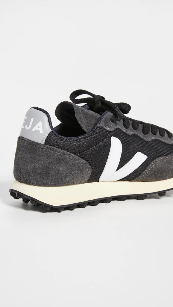 Veja Rio Branco Sneakers 3