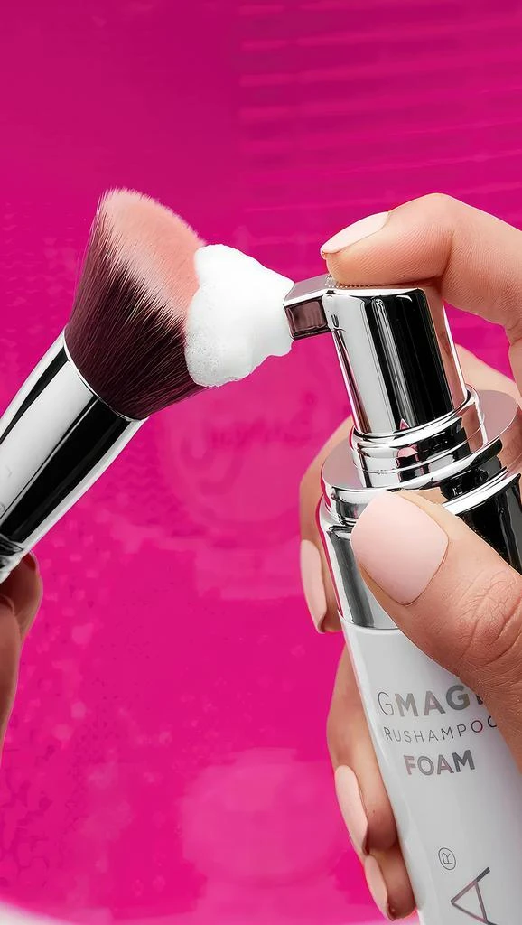 Sigma Beauty SigMagic Brushampoo Foam 2