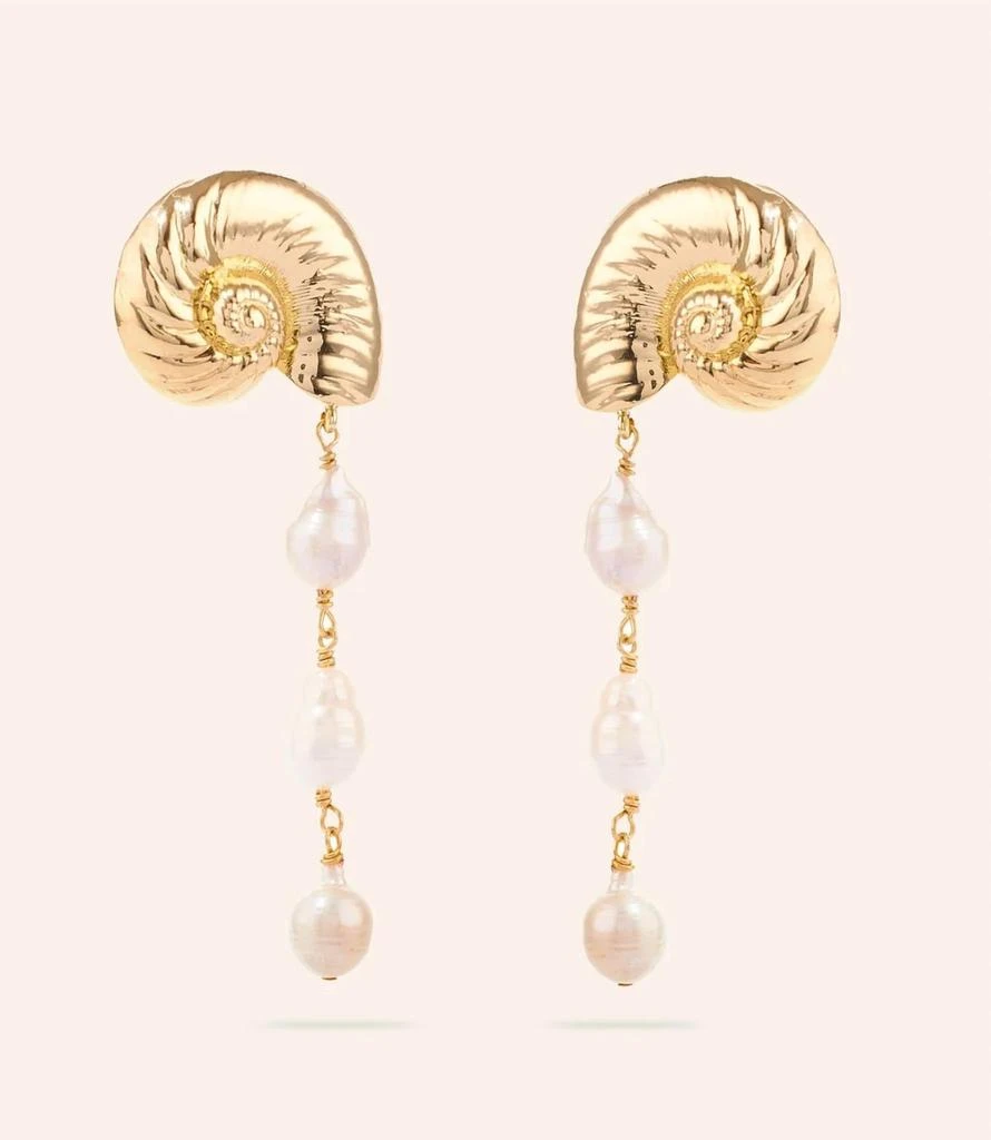 Mignonne Gavigan Women
s Concha Shell Drop Earring In Gold