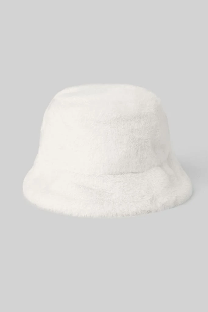 Alo Faux Fur Bucket Hat - Ivory 2