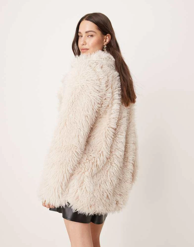 Glamorous Glamorous fluffy faux fur boxy coat 4
