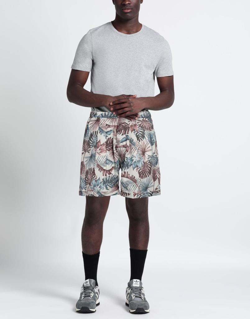 NEILL KATTER Shorts & Bermuda