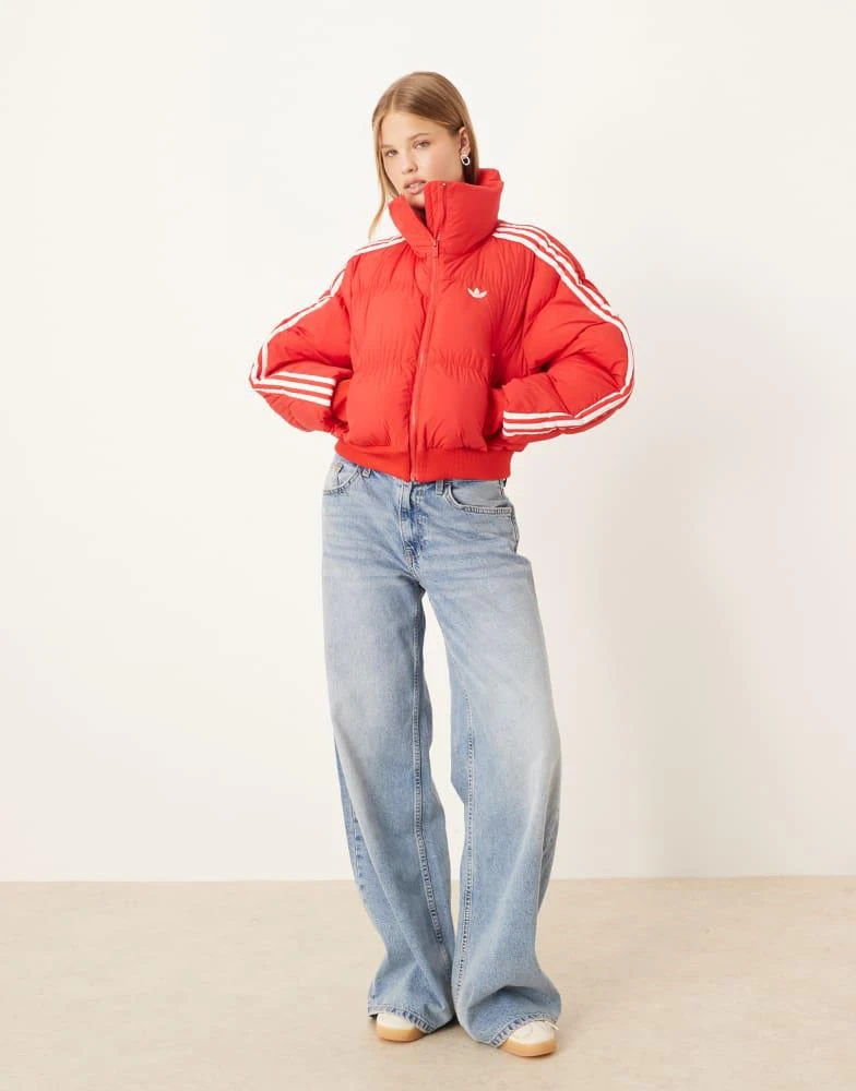 Adidas adidas Originals Adicolor cropped synthetic down puffer in better scarlet