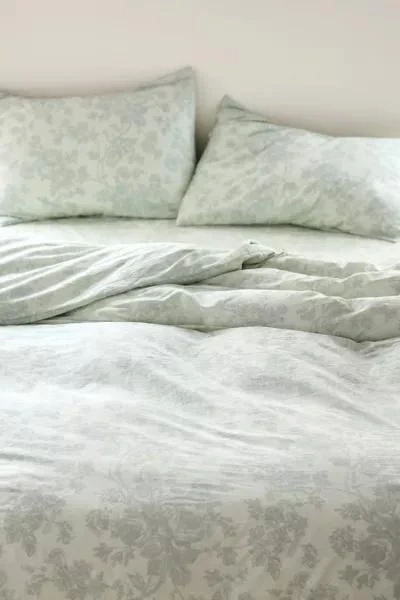 Urban Outfitters Toile Duvet Cover Set 1