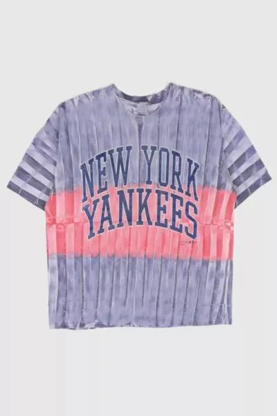 Urban Outfitters Vintage New York Yankees Tee 1