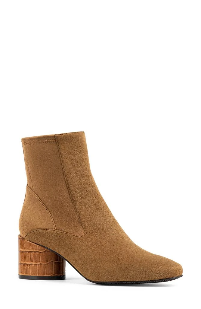 Donald Pliner Block Heel Leather Bootie 1