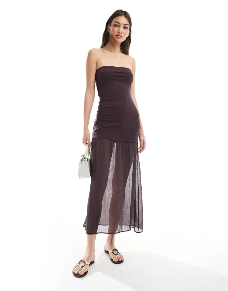 Pull&Bear Pull&Bear drop hem bandeau maxi dress in burgundy 1