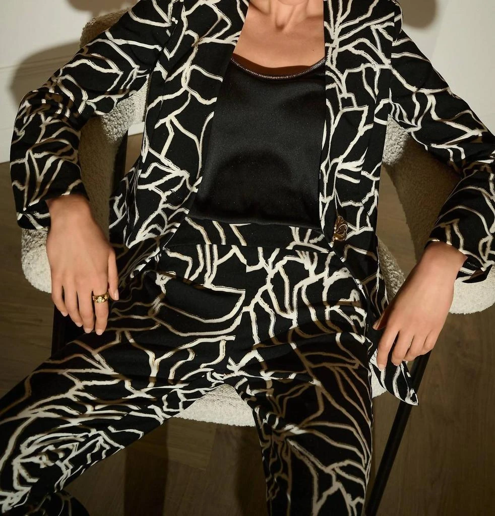 JOSEPH RIBKOFF Joseph Ribkoff - Foiled Floral Blazer 3