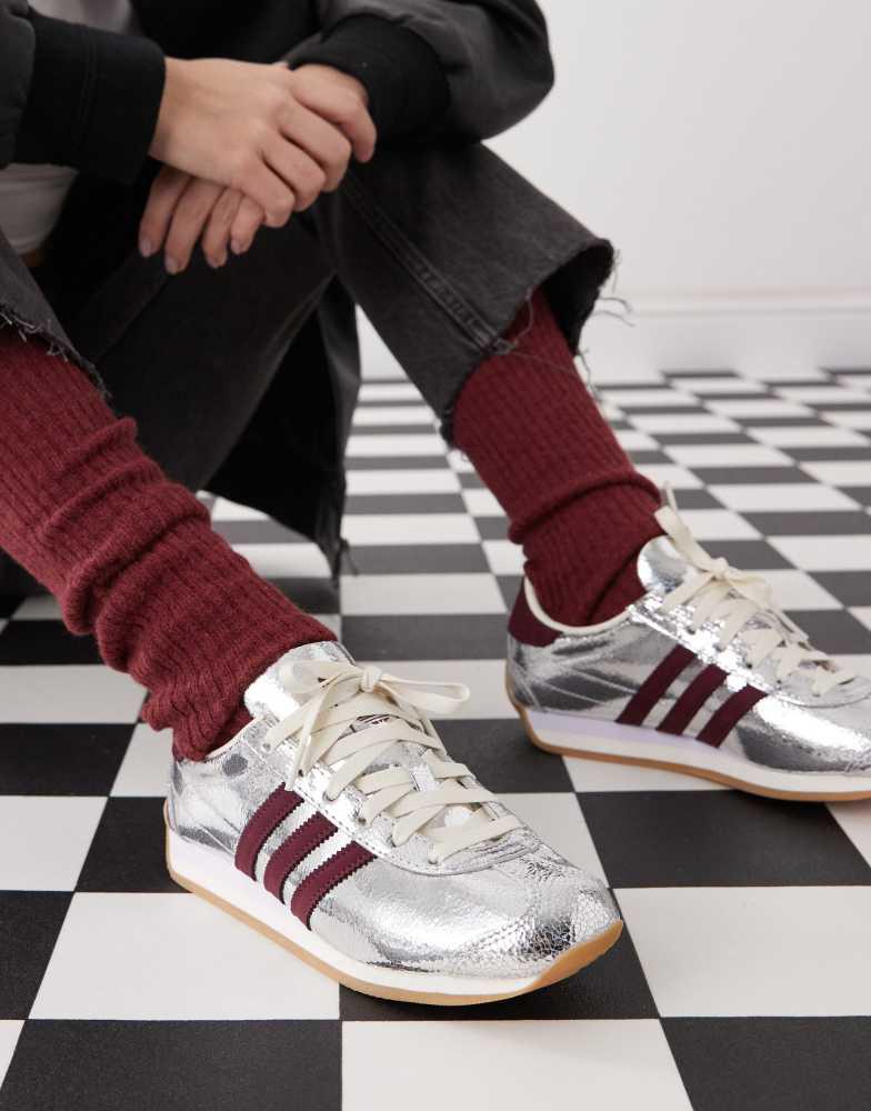 【adidas Originals 】 denim jorts in leopard print - MULTI adidas Originals denim jorts in leopard print - MULTI | ASOS