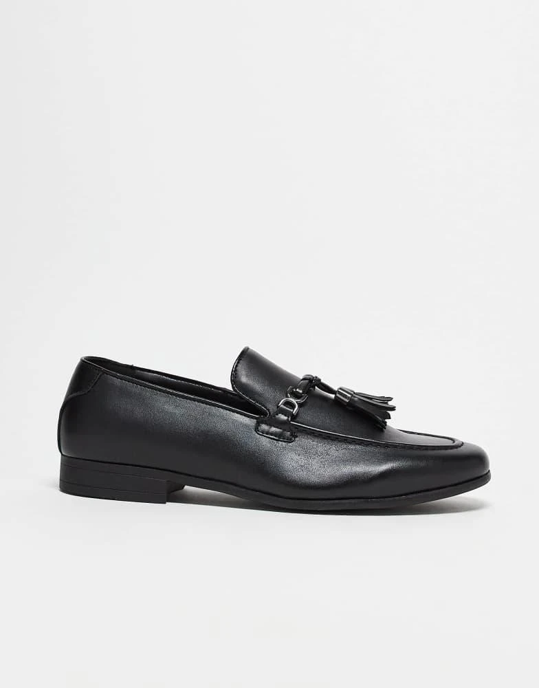 Shop ASOS DESIGN loafers in black faux leather with tassel  display picture 2