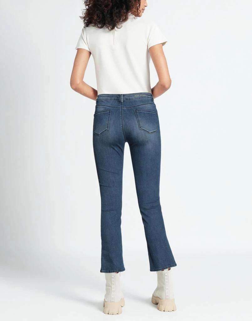 # 7.24 Bootcut Jeans 3