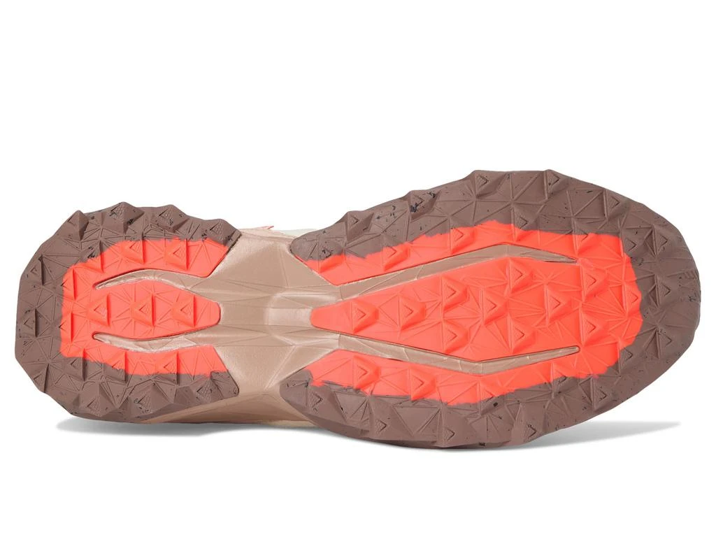New Balance Tektrel 3