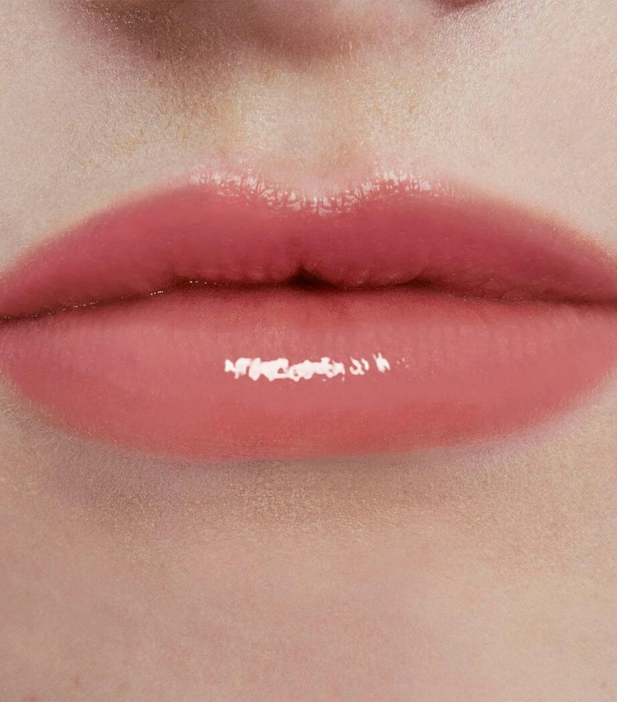 Yves Saint Laurent Loveshine Candy Glow Lip Balm 2