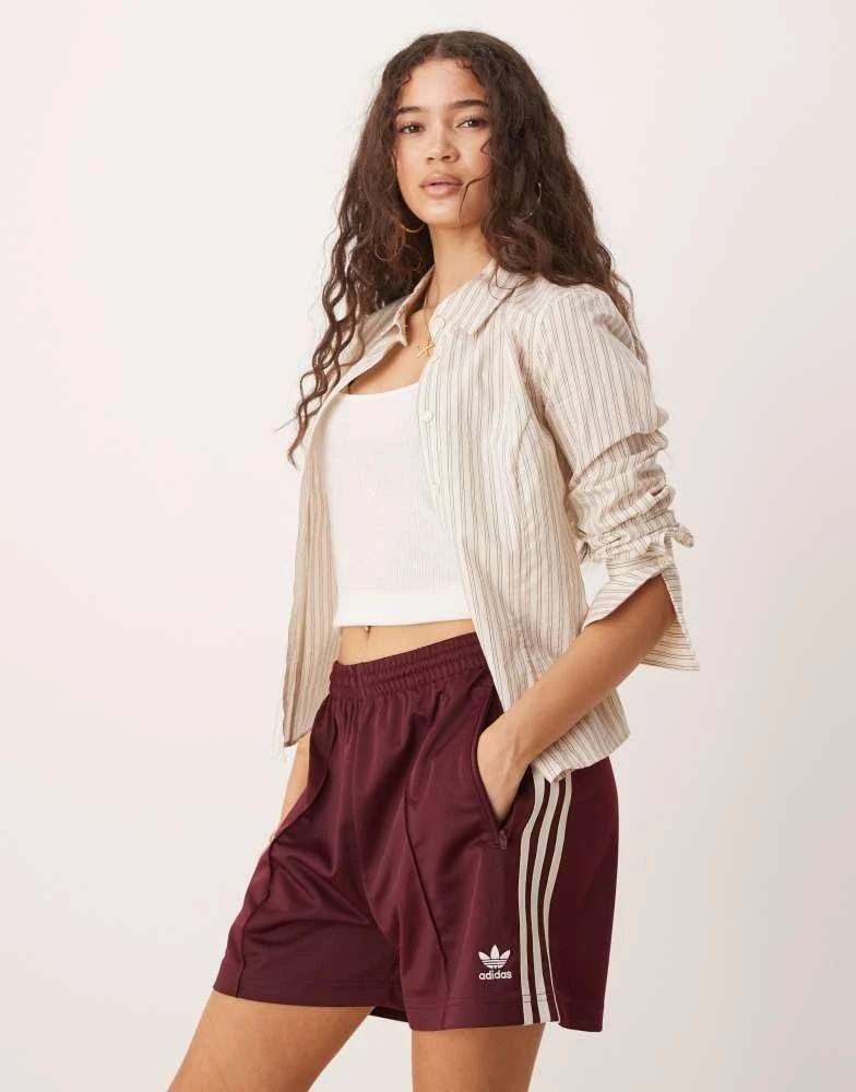 Adidas adidas Originals Firebird shorts in burgundy 4