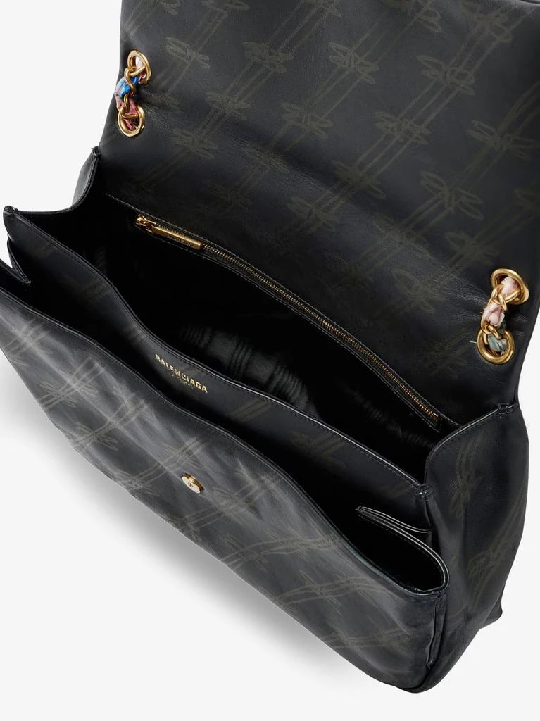 Balenciaga Darling leather shoulder bag with BB logo on the front 5