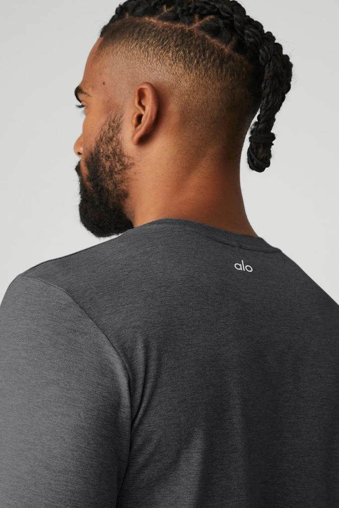 Alo Conquer Reform Crewneck Long Sleeve - Lunar Grey 4