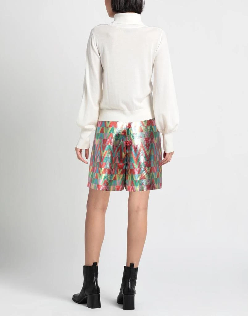 Valentino Shorts 
Bermuda 3